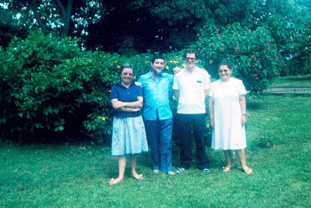 Les p�res et les soeurs de la paroisse