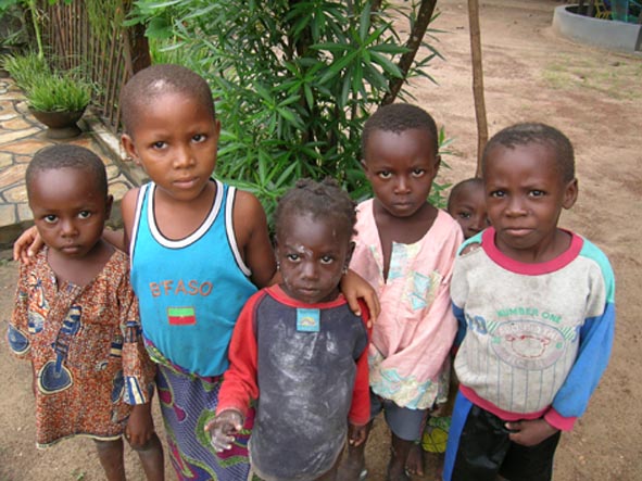 Un gruppetto di bambini di Kolowaré